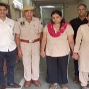 नौकरानी ने चुराई थी 10 लाख की ज्वेलरी:वेतन लेने के बहाने घर पहुंची थी महिला; सोने की चेन और हीरे जड़ित पेंडेंट बरामद
